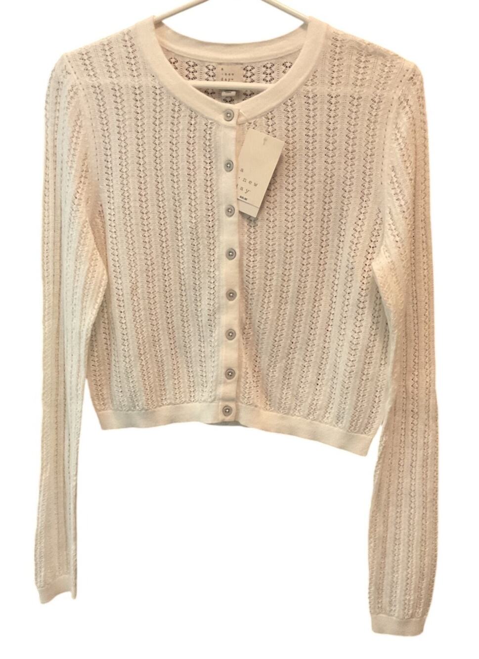 NWT A New Day Cropped Cream Cardigan M Button Front Retail $35